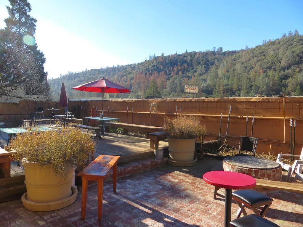 River Rock Inn Mariposa Extérieur photo